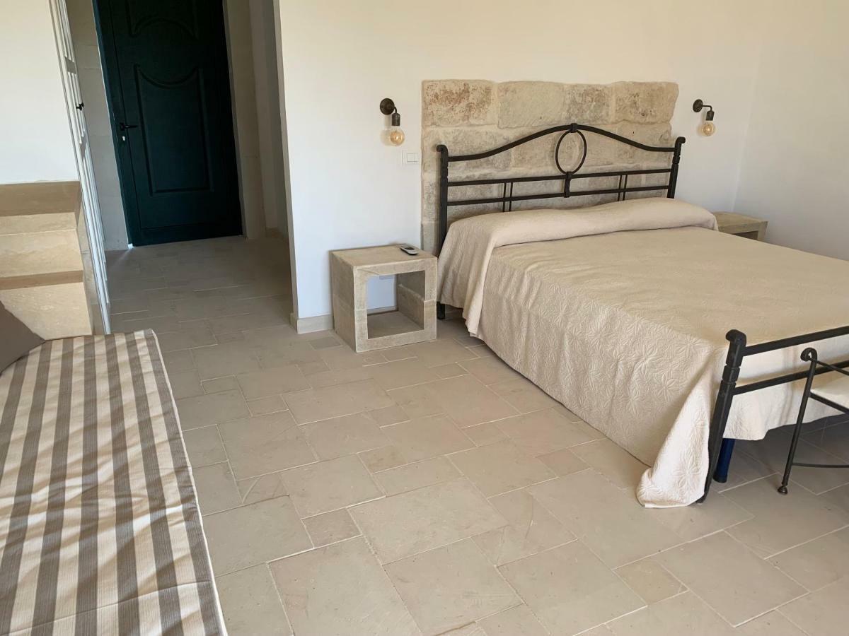 Bioagriturismo Messer Gesualdo Nociglia Bagian luar foto